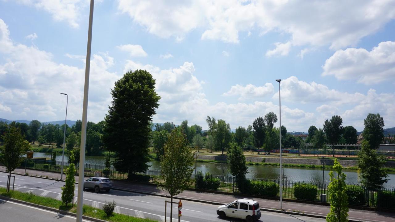 Arno River View Apartment Terraces, Free Parking Florencja Zewnętrze zdjęcie